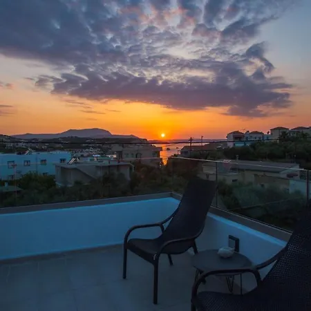 Avrilia Seaside Heated Pool *