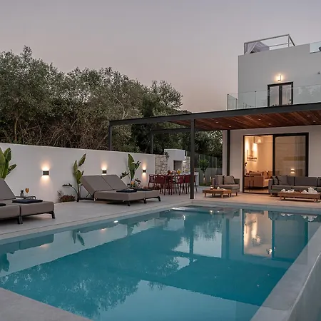 Avrilia Seaside Heated Pool