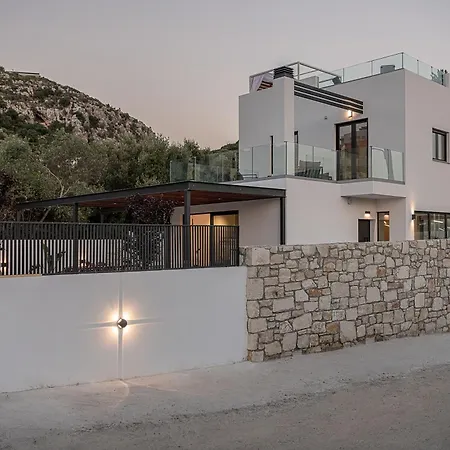 Avrilia Seaside Heated Pool
